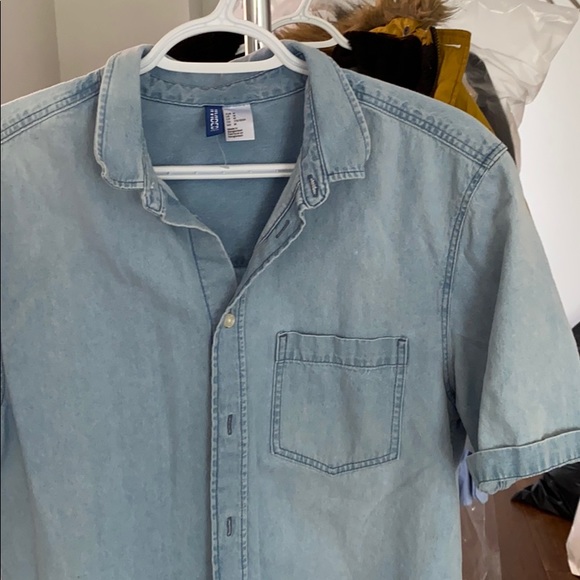 Short sleeve denim button down shirt - Picture 3 of 4